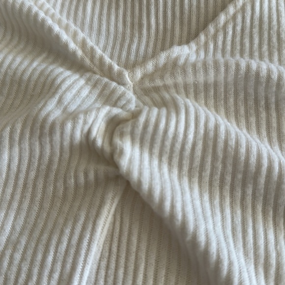 Free People Intimately Long Sleeve Low Cut Ribbed Bodysuit - Picture 5 of 10